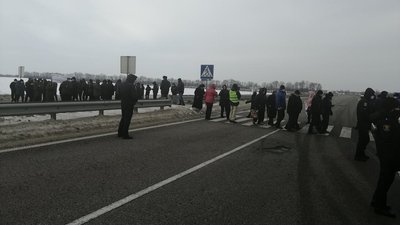 Пікет проти комунальних тарифів Пікет проти комунальних тарифів