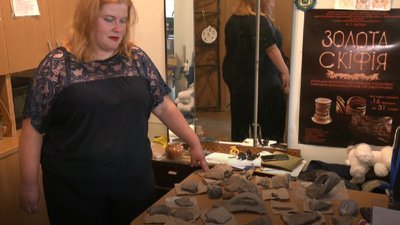 Знайшли посуд VII століття нашої ери: до Дня археолога дніпровські науковці провели розкопки Знайшли посуд VII століття нашої ери: до Дня археолога дніпровські науковці провели розкопки