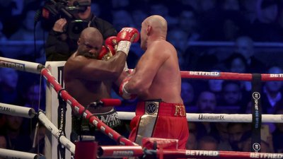 Тайсон Ф'юрі переміг Дерека Чісору та захистив чемпіонський титул WBC: як це було Тайсон Ф'юрі переміг Дерека Чісору та захистив чемпіонський титул WBC: як це було