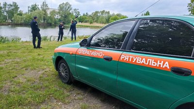 На Житомирщині двох бердичівлян нагородили за порятунок дівчини на водоймі На Житомирщині двох бердичівлян нагородили за порятунок дівчини на водоймі