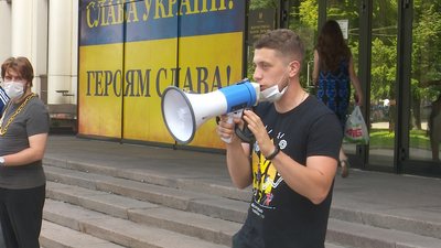 У Дніпрі протестували проти призначення в.о. Міністра освіти Сергія Шкарлета