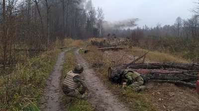 На українсько-білоруському кордоні на Волині сили оборони вчаться зупиняти броньовану ворожу техніку На українсько-білоруському кордоні на Волині сили оборони вчаться зупиняти броньовану ворожу техніку