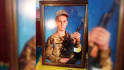 На Чернігівщині попрощалися із 10 захисниками, які загинули на сході України