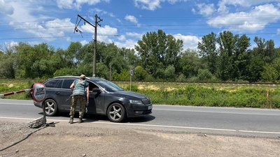Спецоперація "Захід-2023": як проходить спільна служба прикордонників, нацгвардійців та курсантів на Закарпатті Спецоперація "Захід-2023": як проходить спільна служба прикордонників, нацгвардійців та курсантів на Закарпатті