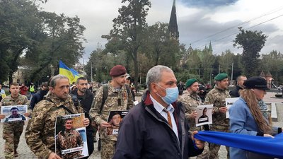 Вулицями Львова пройшов Марш захисників