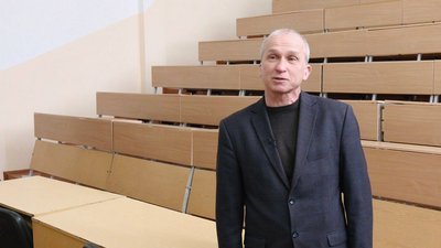 "Війна застала на митному посту". Історія військовослужбовця Сергія Яцуха "Війна застала на митному посту". Історія військовослужбовця Сергія Яцуха