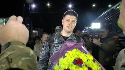 Моряк Богдан Головаш повернувся у Кременчук Моряк Богдан Головаш повернувся у Кременчук