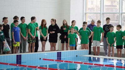 В Ужгороді проходить відкритий чемпіонат міста з плавання В Ужгороді проходить відкритий чемпіонат міста з плавання
