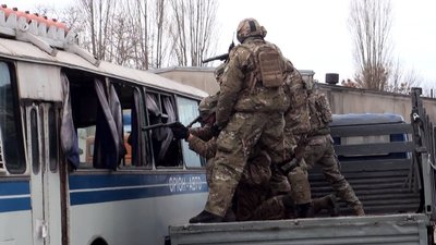 Реальність чи постановка? Що говорять про події в Луцьку експерти зі звільнення заручників