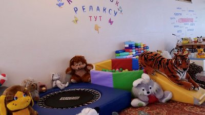 Кривий Ріг надав прихисток понад 75 тисячам переселенців. Як живуть в одному з пунктів тимчасового перебування