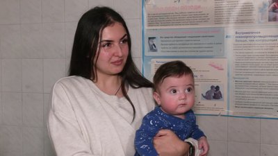 Волонтери передали лікарям Харківського перинатального центру реанімобіль для немовлят Волонтери передали лікарям Харківського перинатального центру реанімобіль для немовлят