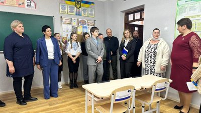 У селі на Рівненщині за грантові кошти відбудували школу, пошкоджену росіянами: що кажуть у громаді У селі на Рівненщині за грантові кошти відбудували школу, пошкоджену росіянами: що кажуть у громаді