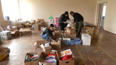 Працюють від початку війни: як у Богородчанській громаді організували пункт гуманітарної допомоги