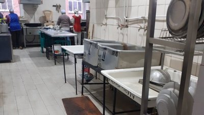Їдальня у Кролевецькій гімназії