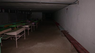 Суспільно корисні роботи: на Рівненщині безробітні облаштовують бомбосховище та спортзал у ліцеї Суспільно корисні роботи: на Рівненщині безробітні облаштовують бомбосховище та спортзал у ліцеї
