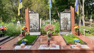 Їм було по 22 роки. У Кропивницькому відслужили літію за загиблими спецпризначенцями Їм було по 22 роки. У Кропивницькому відслужили літію за загиблими спецпризначенцями