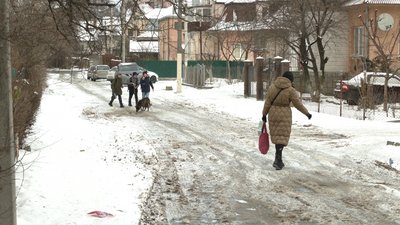 Через негоду п'ятеро прикарпатців звернулися у травмпункт Через негоду п'ятеро прикарпатців звернулися у травмпункт