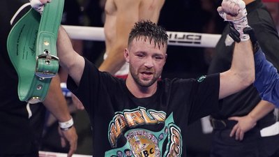 Непереможний британець Тейлор втратив звання абсолютного чемпіона світу з боксу: чому це сталося