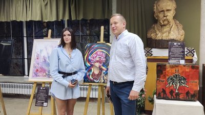 У Тернополі провели благодійний аукціон: волонтери збирають кошти для добровольців У Тернополі провели благодійний аукціон: волонтери збирають кошти для добровольців