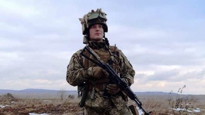 На Тернопільщині попрощалися із двома військовослужбовцями На Тернопільщині попрощалися із двома військовослужбовцями