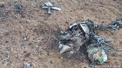 Уламки, збитої силами ППО російської ракети на Вінниччині Уламки, збитої силами ППО російської ракети на Вінниччині