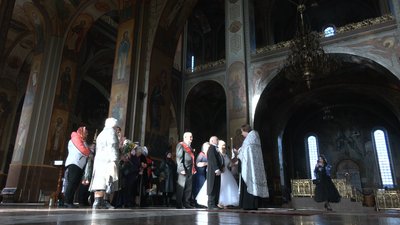 Черкащани обвінчалися на "золоте весілля" Черкащани обвінчалися на "золоте весілля"