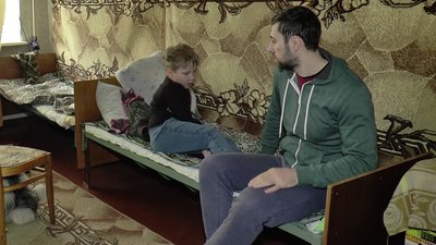 Тиждень пробули у бомбосховищі: родина з Харкова через обстріли переїхала до Полтави Тиждень пробули у бомбосховищі: родина з Харкова через обстріли переїхала до Полтави