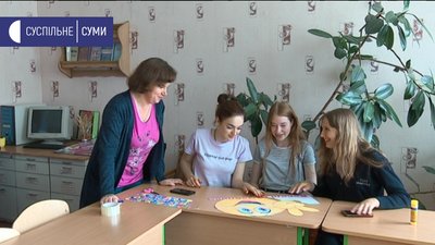 Інформаційна безпека: як перевіряють новини у селі біля російсько-українського кордону на Сумщині Інформаційна безпека: як перевіряють новини у селі біля російсько-українського кордону на Сумщині