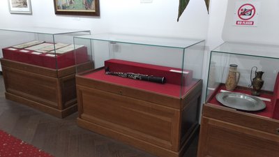 Музичний інструмент тараґот передали Ужгородському замку