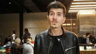 У Дніпрі відбулася прем'єра фільму "Олесь Гончар. Слово як зброя" У Дніпрі відбулася прем'єра фільму "Олесь Гончар. Слово як зброя"
