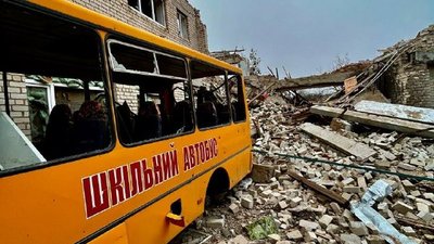 На Херсонщині знищені або пошкоджені понад три тисячі об’єктів житлової та нежитлової інфраструктури — Шмигаль