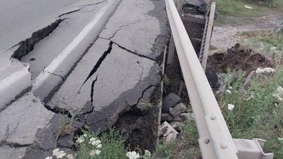 На Одещині зруйнувалась частина моста: ділянку дороги визнали аварійно небезпечною