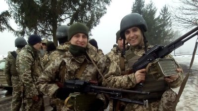 Боєць з Івано-Франкіщини, який втратив ногу на війні, отримав квартиру Боєць з Івано-Франкіщини, який втратив ногу на війні, отримав квартиру