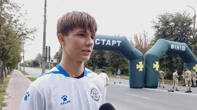 Учень спортивного ліцею Тимофій Буган сьогодні взяв участь в забігу, 1 жовтня 2023, Хмельницький Учень спортивного ліцею Тимофій Буган сьогодні взяв участь в забігу, 1 жовтня 2023, Хмельницький