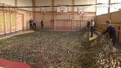 67 тисяч квадратних метрів сітки: як волонтери "Маскувальної сотні" допомагають фронту