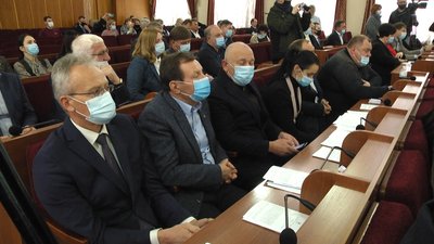 Ліцеїсти Житомирського обласного ліцею знову вийшли на протест Ліцеїсти Житомирського обласного ліцею знову вийшли на протест
