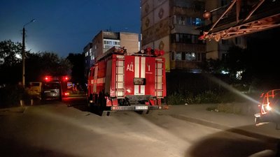 У Полтаві в багатоквартирному будинку стався вибух У Полтаві в багатоквартирному будинку стався вибух