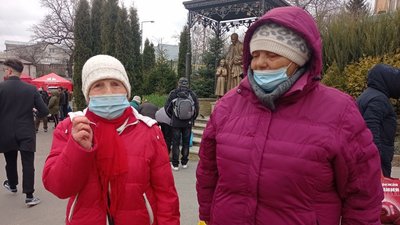 Тернополянки Софія і Дарія Тернополянки Софія і Дарія