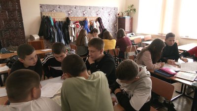 На Прикарпатті 28 років будують школу