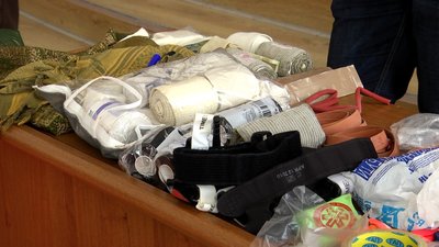 У Житомирі місцевих жителів навчають основним правилам надання першої домедичної допомоги У Житомирі місцевих жителів навчають основним правилам надання першої домедичної допомоги