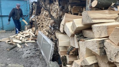 Які громади Харківщини першочергово забезпечують дровами