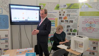 Вчитель у четвертому поколінні. Миколаївський педагог поділився досвідом роботи та виховання учнів Вчитель у четвертому поколінні. Миколаївський педагог поділився досвідом роботи та виховання учнів