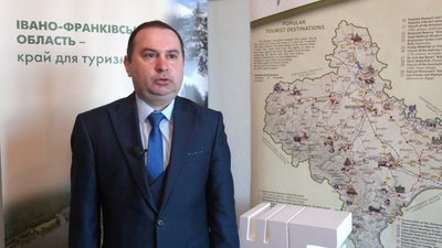 Віталій Передерко - керівник відділу туризму Івано-Франківської обласної військової адміністрації Віталій Передерко - керівник відділу туризму Івано-Франківської обласної військової адміністрації