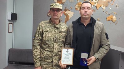 За незламність, Дмитро Мосейчук, полон, Франківщина