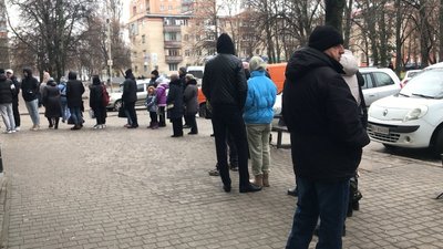 Через відключення світла не працюють магазини Через відключення світла не працюють магазини