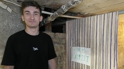 30 студентів, криса і кіт: як живуть студенти з окупованих міст у гуртожитку Каразінського у Харкові 30 студентів, криса і кіт: як живуть студенти з окупованих міст у гуртожитку Каразінського у Харкові