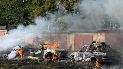 обстріл Києва 16 вересня 2026, горять авто