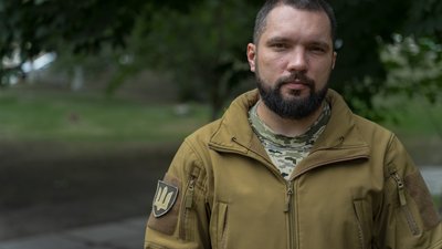 "Заради сім’ї, своїх учнів пішов на війну". Вчитель фізичної культури покинув школу, аби захищати рідних на фронті