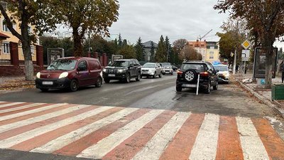 У Тернополі на переході водій автомобіля збив жінку