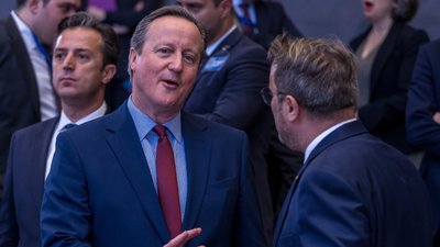 Кемерон у США зустрінеться з Блінкеном і Трампом